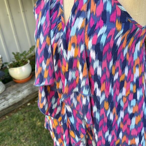 Tori Richard 100% Silk Sleeveless Geometric Abstract Blouse Women’s Size 0 - Picture 3 of 10
